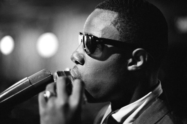 Stevie Wonder - Playing Harmonica