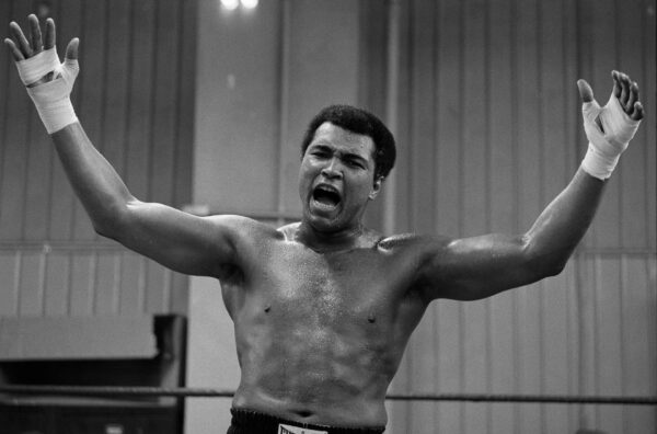 Ali in Munich, 1976 MA-2103(13a)